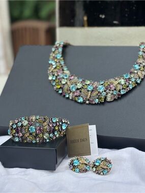 Heidi Daus Fantasy in Flight Dragonfly Crystal Necklace Bracelet Earrings Set